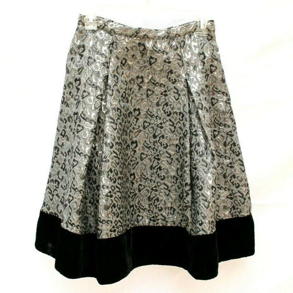 Sachin & Babi Skirt Womens Size 4 Silver Leopard Velvet Trim A Line good conditi